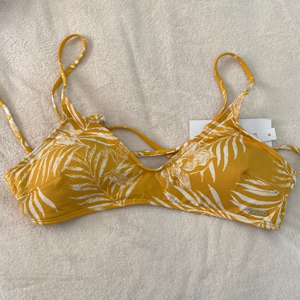 Roxy bikini top